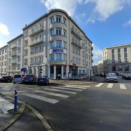 Agena Hotel Brest Bagian luar foto