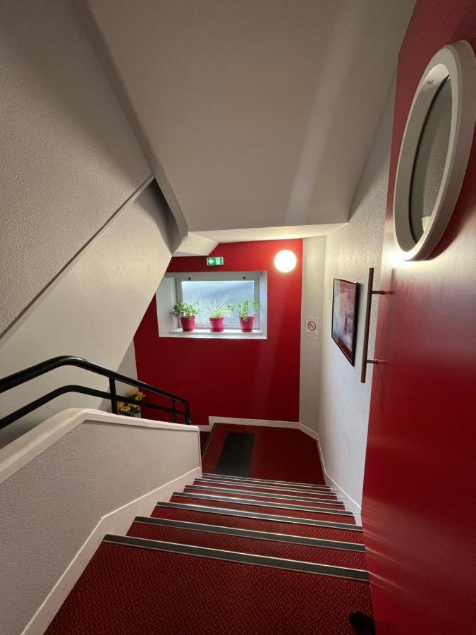 Agena Hotel Brest Bagian luar foto