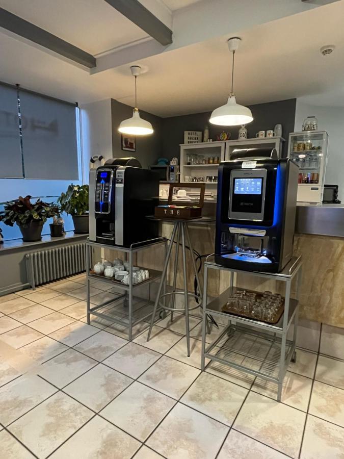 Agena Hotel Brest Bagian luar foto