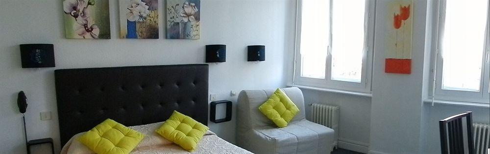 Agena Hotel Brest Bagian luar foto